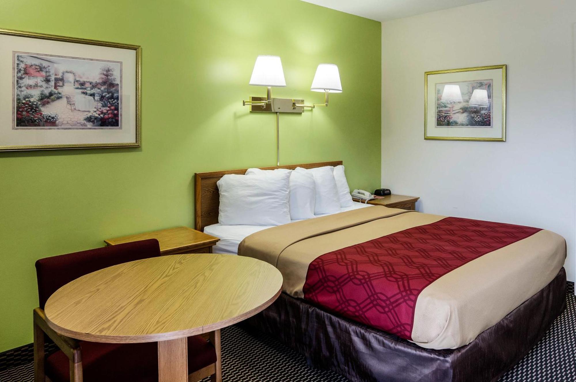Econo Lodge University Lawrence Kültér fotó