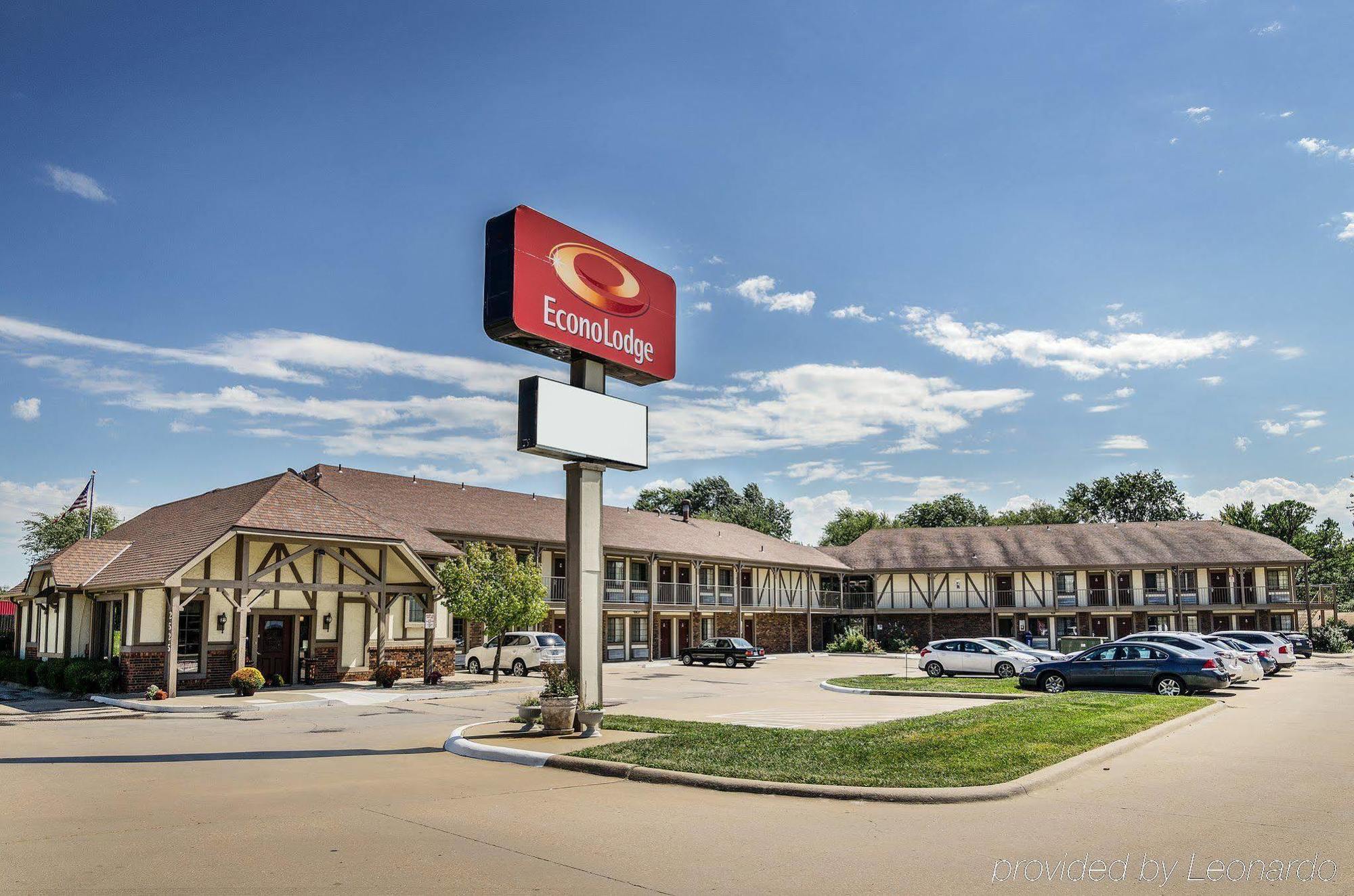 Econo Lodge University Lawrence Kültér fotó